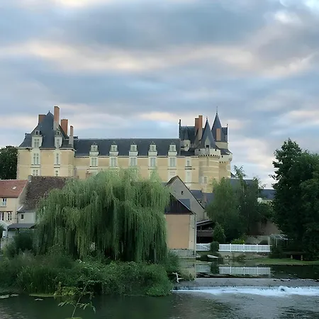 Au Calme, à La Campagne 3*
