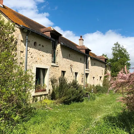 Au Calme, A La Campagne Bed & Breakfast